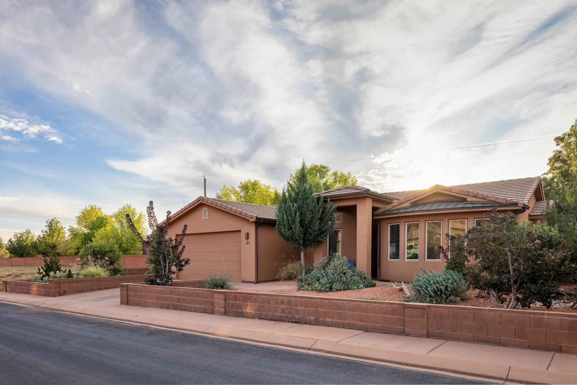 Luxury 3br In Upscale Neighborhood Pet Friendly Kanab